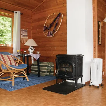 3 Bedroom Beautiful In Sandeid *